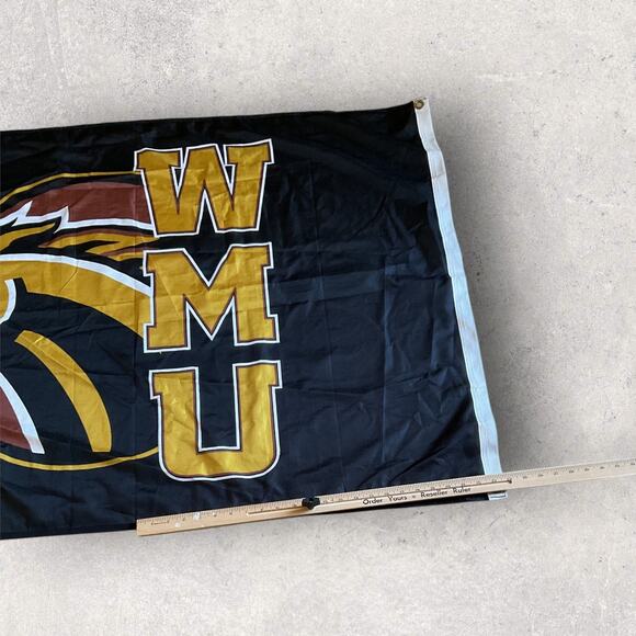 Western Michigan Broncos WMU Polyester Flag 3x5 ft Grommet Banner Team Logo - Picture 5 of 6
